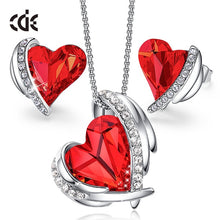 Load image into Gallery viewer, Swarovski Crystals Pink Heart Necklace Earrings Set
